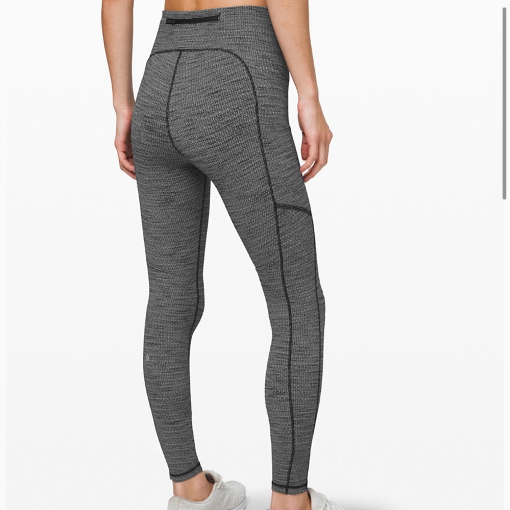 Lululemon Speed Up Tight 28”